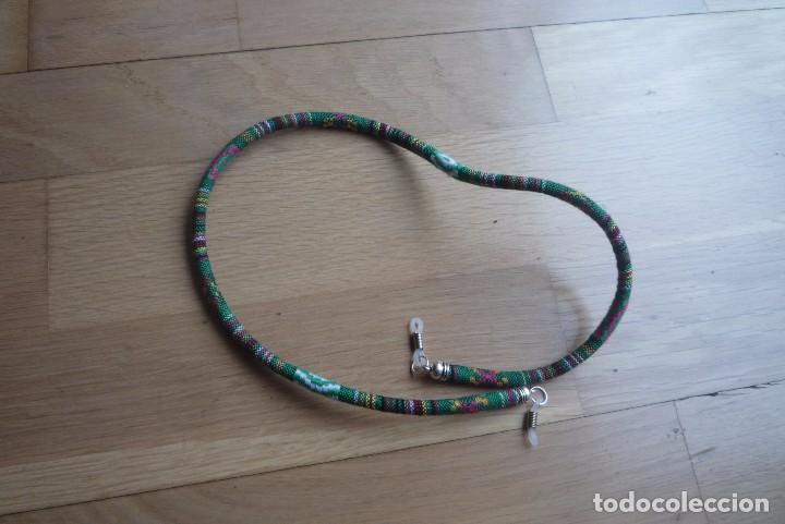 Segunda mano: CORREA PARA GAFAS,DE COLORES,NUEVA. - Foto 1