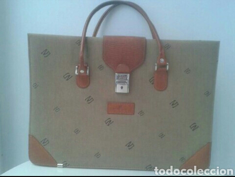 Segunda mano: Malet&iacute;n Leather North - Foto 1