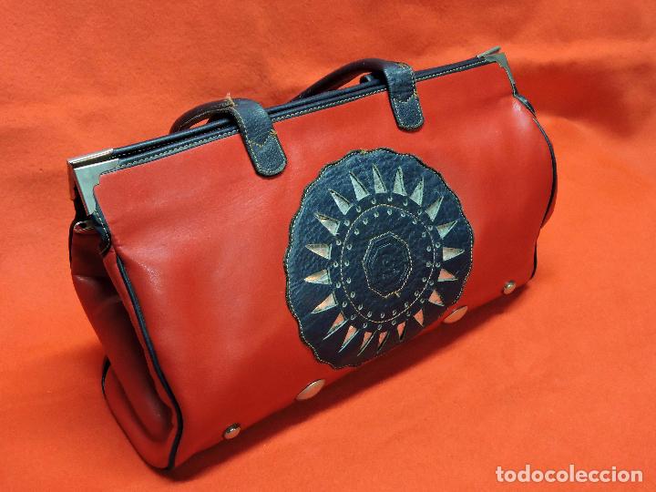 Segunda mano: BOLSO ROJO - Foto 1