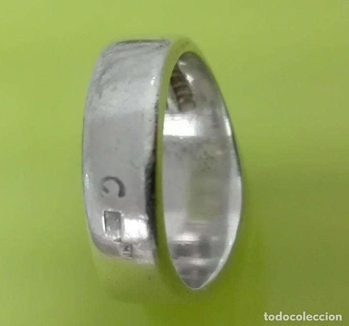 Segunda mano: ANILLO EN PLATA PRIMERA LEY - Foto 2