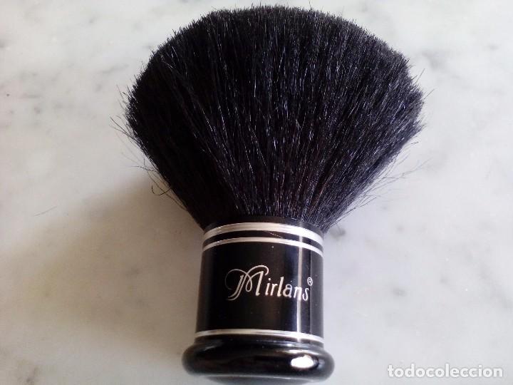 Segunda mano: brocha para aplicar maquillaje marca milans - Foto 1
