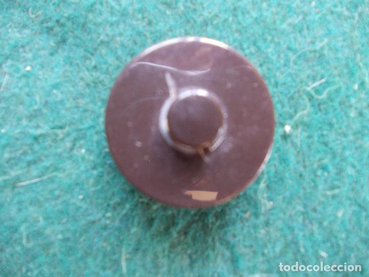 Segunda mano: Lote de botones de dise&ntilde;o - Foto 2
