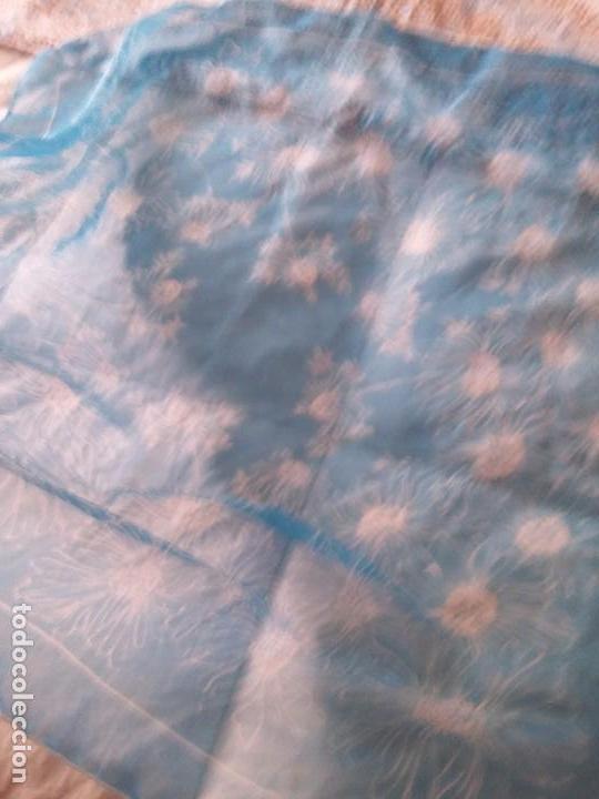 Segunda mano: Gran lote de pa&ntilde;uelos y chal&eacute;s - Foto 8