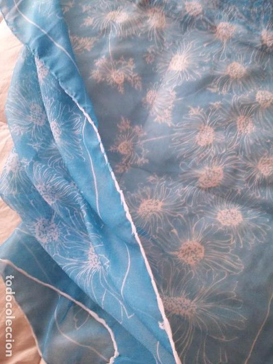 Segunda mano: Gran lote de pa&ntilde;uelos y chal&eacute;s - Foto 9