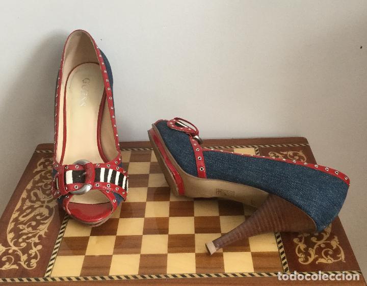 Segunda mano: ZAPATOS DE TAC&Oacute;N VAQUEROS GUESS TALLA 40 - Foto 5