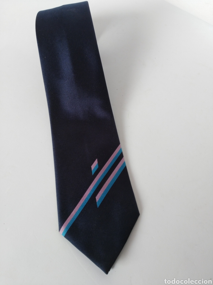 Segunda mano: Corbata a&ntilde;os 90 - Foto 1