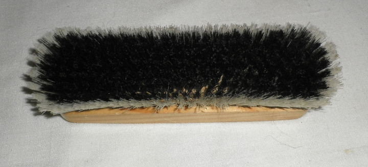 Segunda mano: cepillo madera y cerdas negras - Foto 2