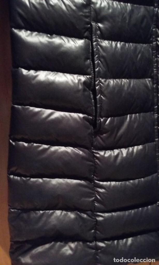 Segunda mano: Chaqueta de plumas negra - Foto 3