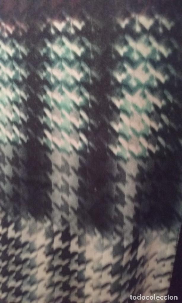 Segunda mano: VESTIDO  NEGRO CON COMBINACI&Oacute;N DE CUADROS - Foto 3
