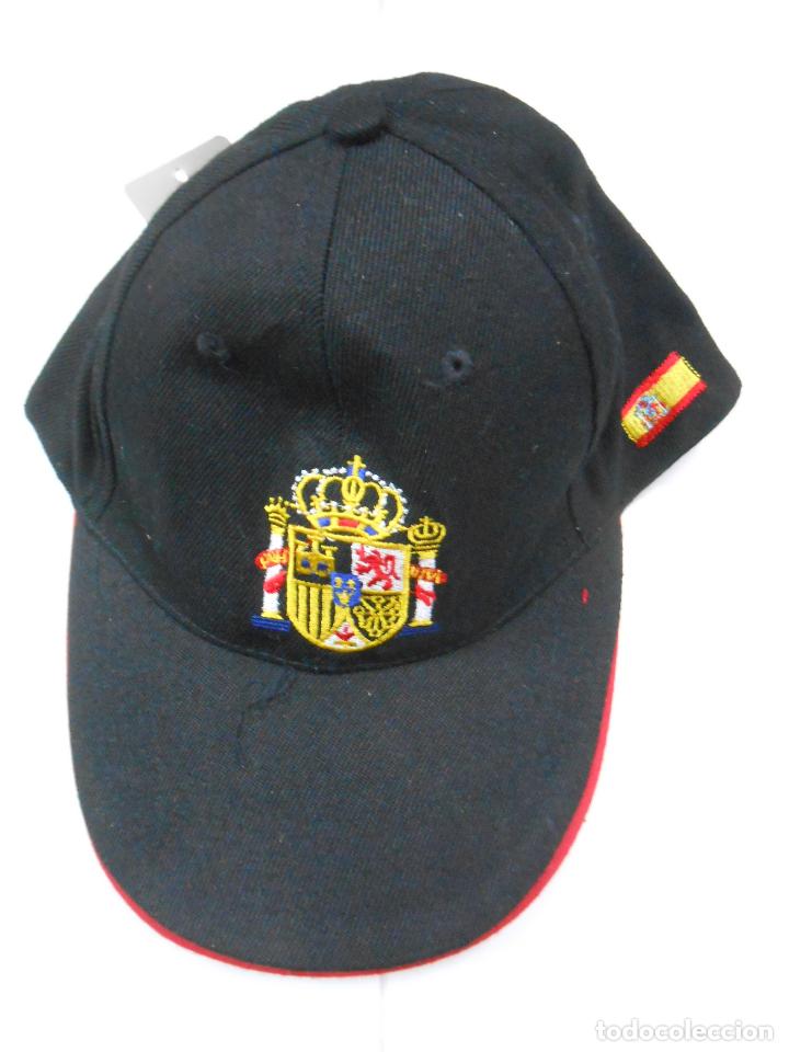 Segunda mano: GORRA VISERA DE ESPA&Ntilde;A. Car88 - Foto 1