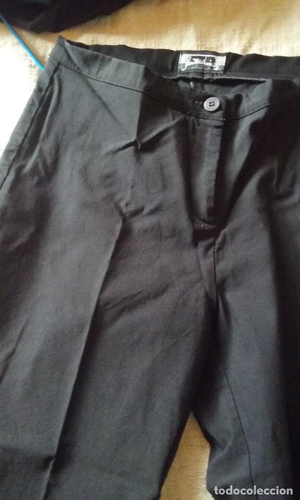 Segunda mano: pantalones negros - Foto 1