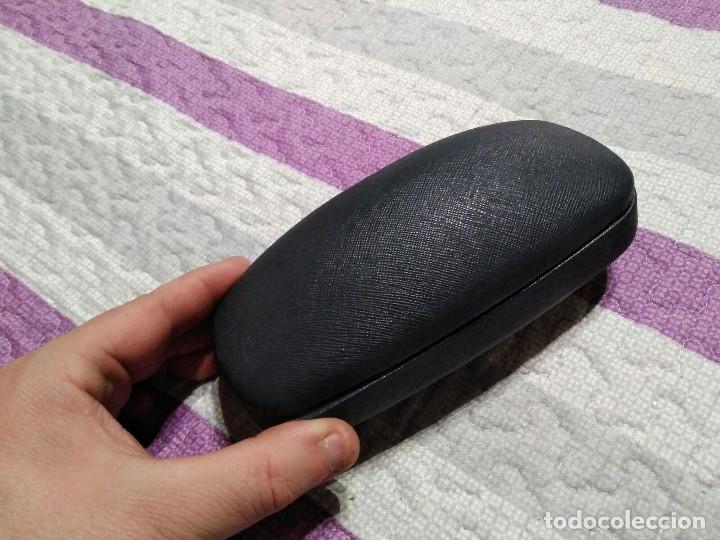 Segunda mano: funda de gafas tapa dura - Foto 1