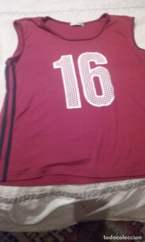 Segunda mano: camiseta deportiva - Foto 1