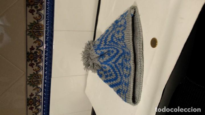 Segunda mano: Gorro y bufanda de lana. - Foto 3