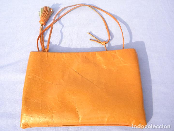 Segunda mano: Bolso naranja marca Gran - Foto 3