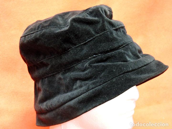 Segunda mano: SOMBRERO NAF NAF - Foto 1