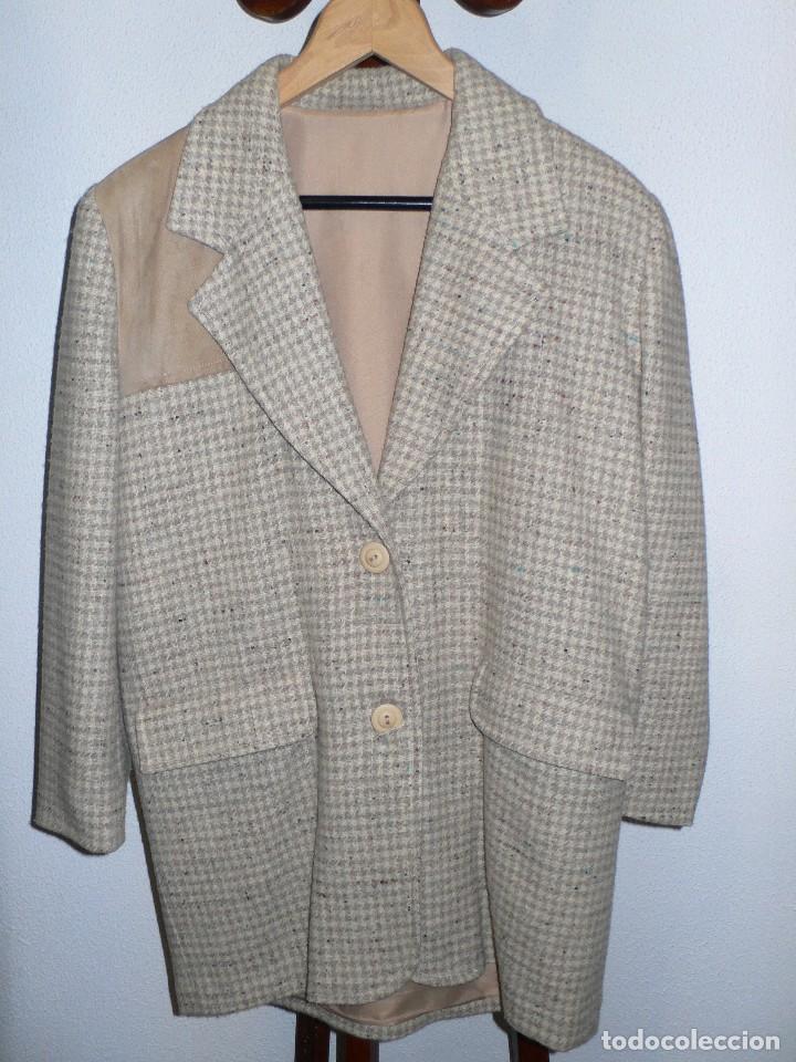 Segunda mano: CHAQUETA DE CUADROS DE SRA. - Foto 1