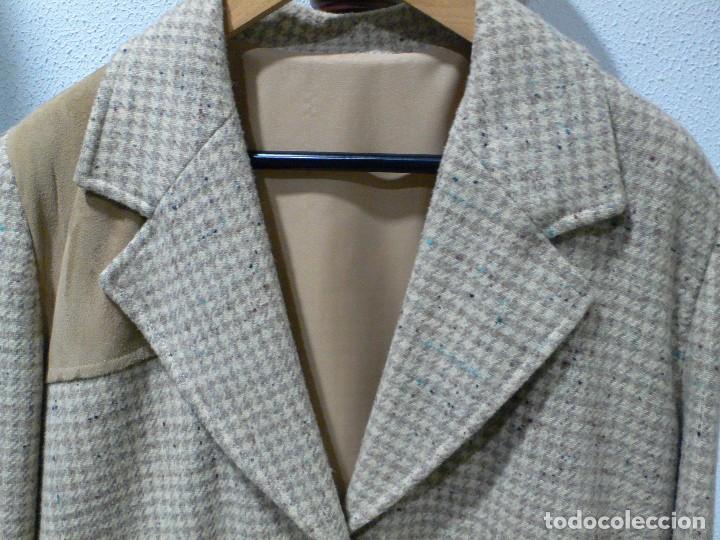 Segunda mano: CHAQUETA DE CUADROS DE SRA. - Foto 3
