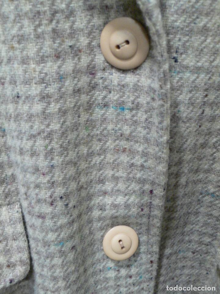 Segunda mano: CHAQUETA DE CUADROS DE SRA. - Foto 6