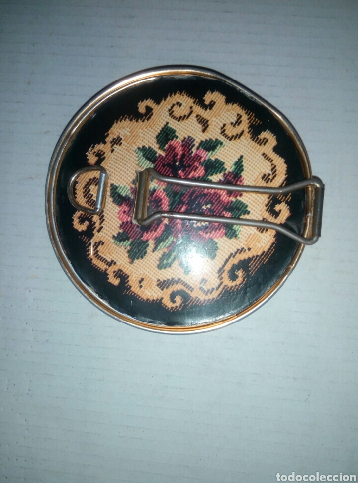 Segunda mano: Polvera con espejo - Foto 2