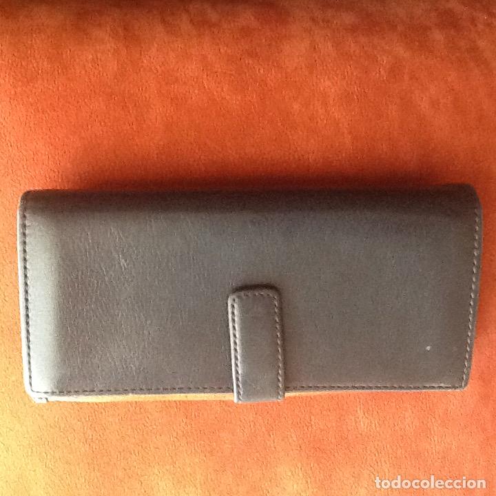Segunda mano: CARTERA DE MANO. FOSSIL.  ENVIO NCLUIDO. - Foto 2