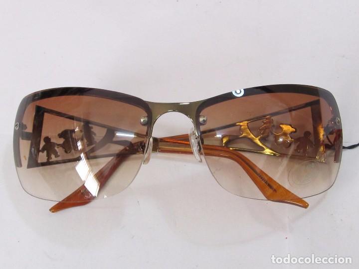 Segunda mano: GAFAS DE SOL DE SE&Ntilde;ORA - Foto 1