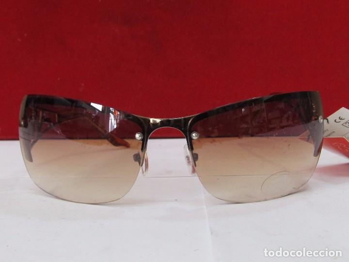 Segunda mano: GAFAS DE SOL DE SE&Ntilde;ORA - Foto 1