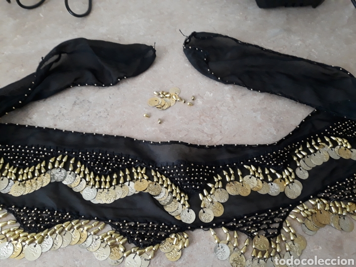 Segunda mano: Cintur&oacute;n para danza del vientre y gorro pakistan&iacute; . - Foto 1