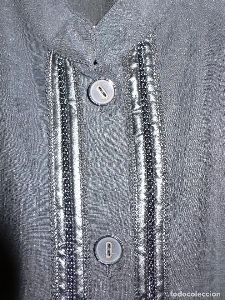 Segunda mano: BLUSA MARCA SINTESIS - Foto 2