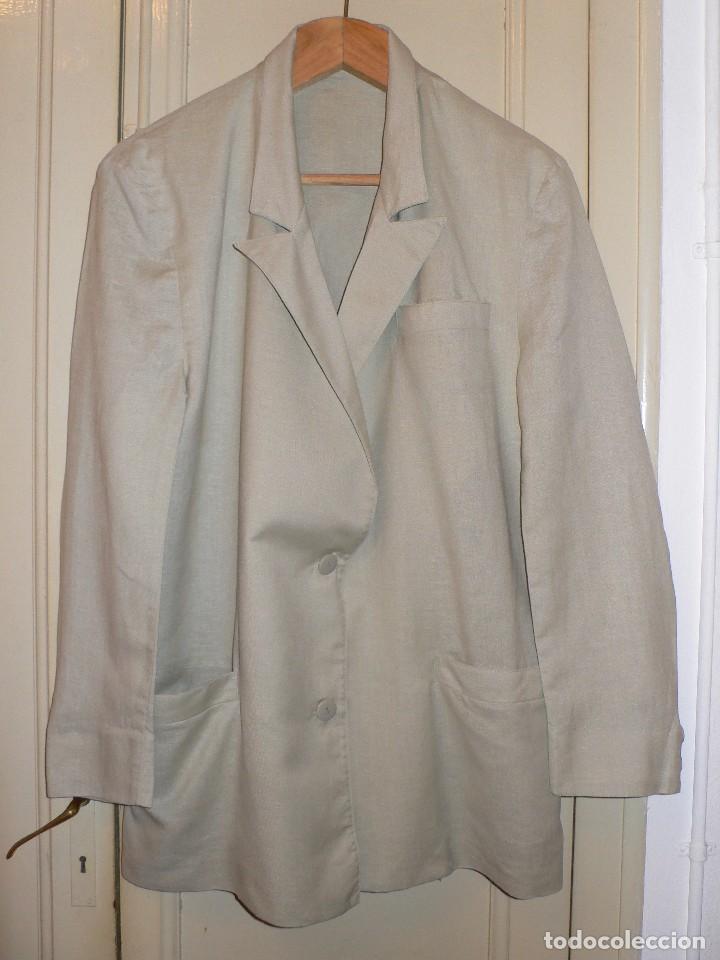 Segunda mano: CHAQUETA SRA. MODA JOVEN - Foto 1