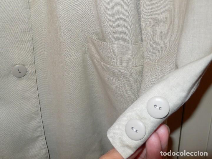 Segunda mano: CHAQUETA SRA. MODA JOVEN - Foto 3