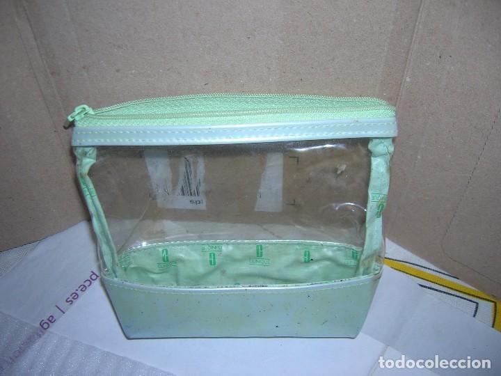 Segunda mano: Neceser Clinique. - Foto 1