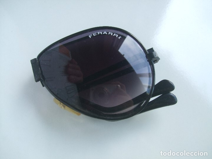 Segunda mano: Gafas de sol plegables - Ferrari - Foto 3