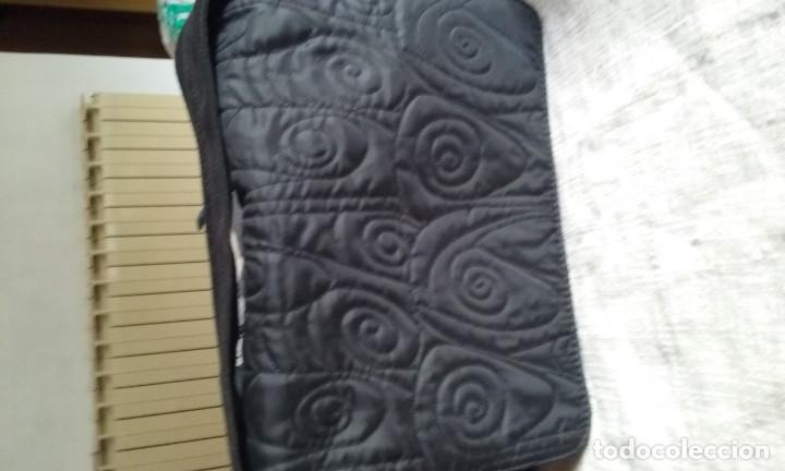 Segunda mano: bolso negro SISLEY - Foto 2