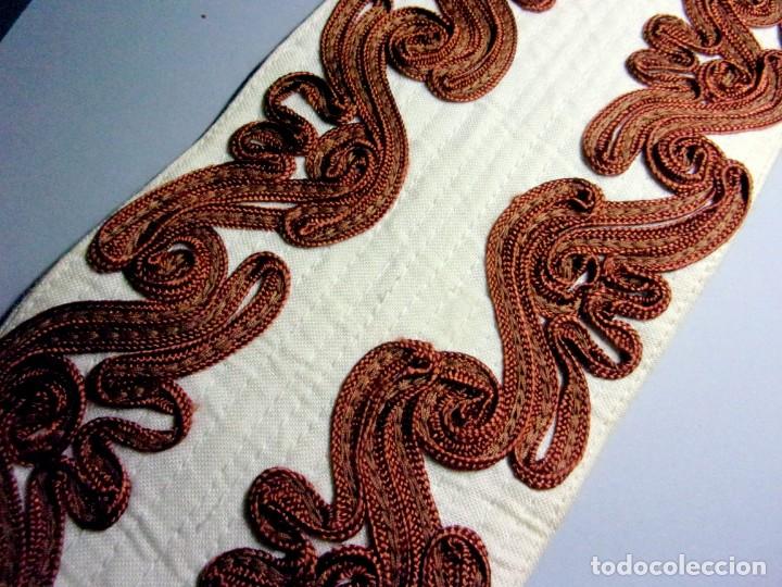 Segunda mano: CINTUR&Oacute;N FAJ&Iacute;N BORDADO BLANCO - Foto 5