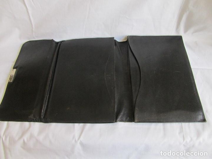 Segunda mano: Cartera para documentos en cuero negro - Foto 9