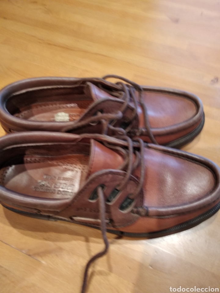 Segunda mano: Zapatos de piel. - Foto 2