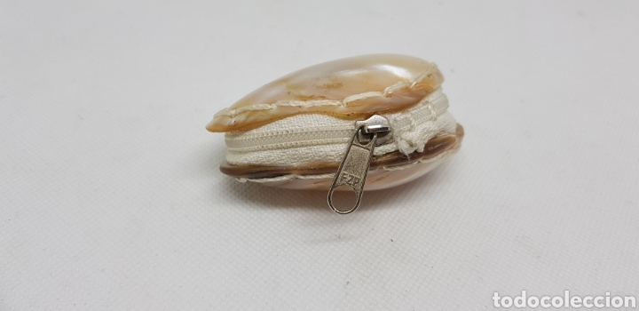 Segunda mano: peque&ntilde;a cartera concha - car24 - Foto 2