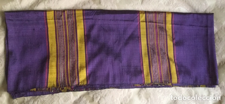 Segunda mano: CHAL FULAR VINTAGE DE SEDA COLOR MORADO - Foto 6