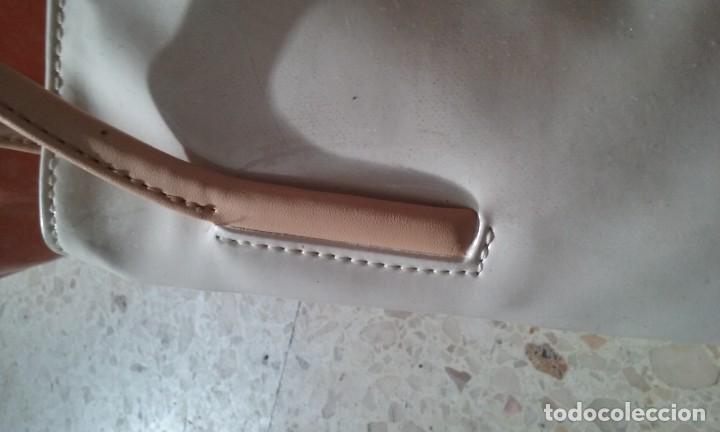Segunda mano: bolso charol - Foto 5