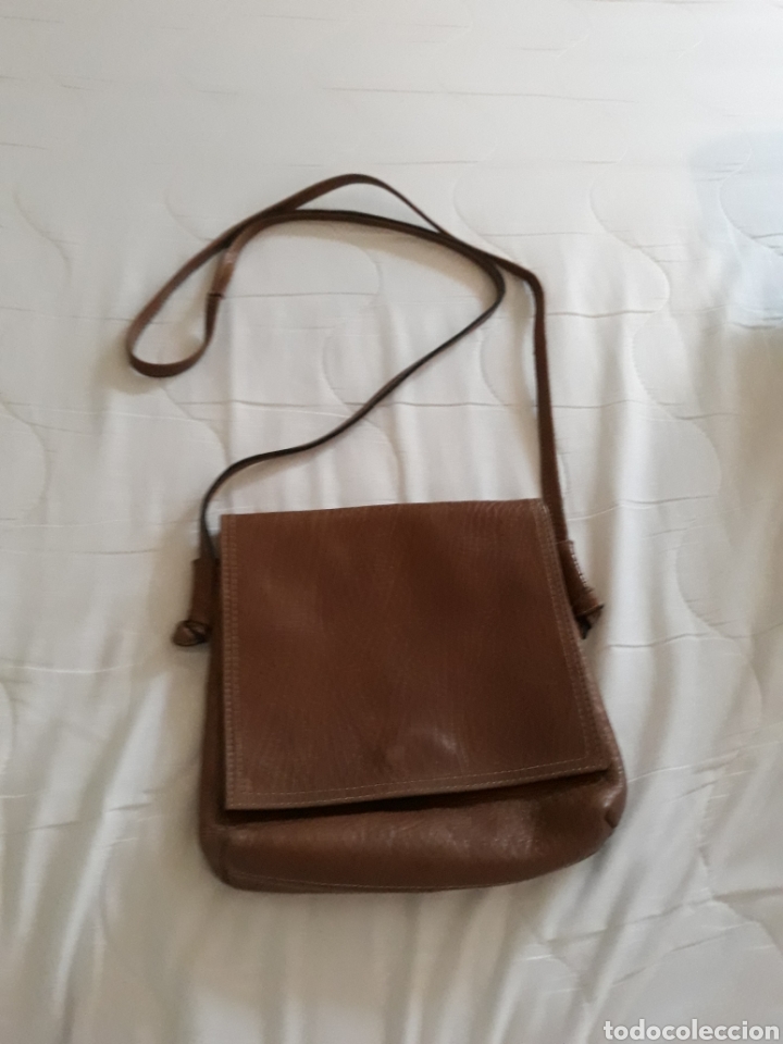 Segunda mano: BOLSO PIEL PEQUE&Ntilde;O - Foto 2