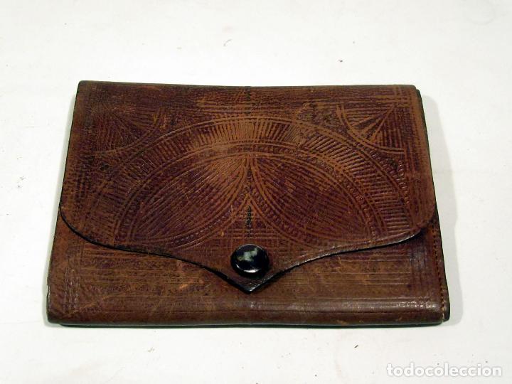 Segunda mano: Cartera popular hecha a mano. - Foto 1