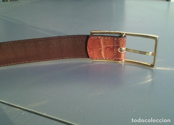 Segunda mano: Cintur&oacute;n piel exterior, interior sint&eacute;tico - Foto 3