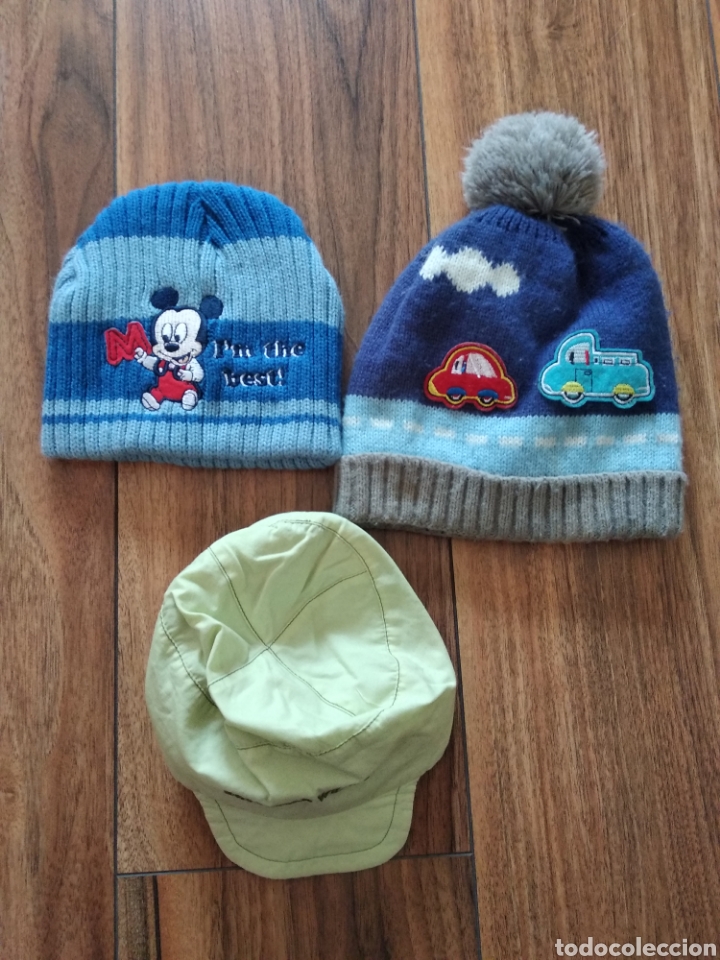 Segunda mano: 2 gorros y una gorra - Foto 1