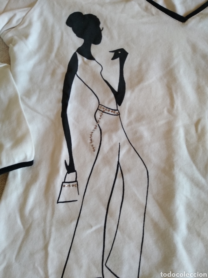 Segunda mano: Camiseta SImorra - Foto 2