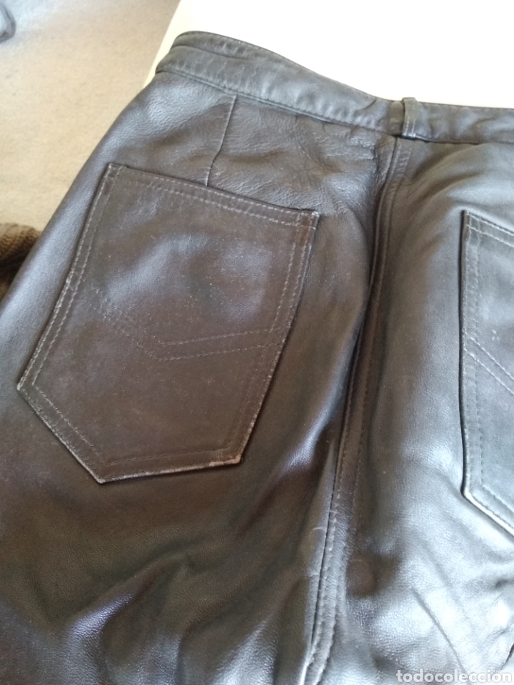 Segunda mano: Pantalons piel negro - Foto 2