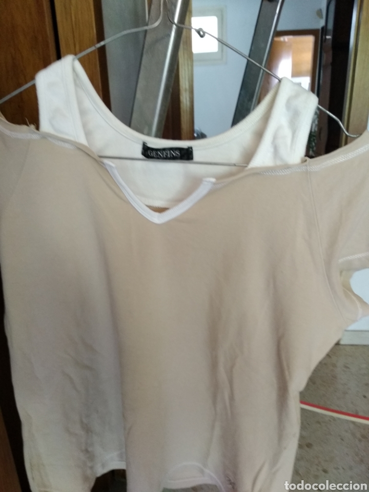Segunda mano: Camiseta genfins - Foto 1