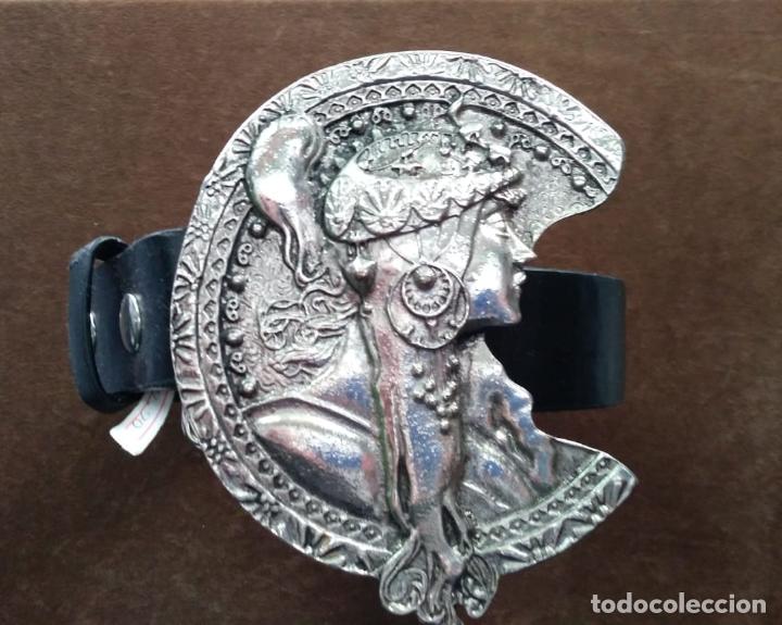Segunda mano: CINTURON DE METAL. - Foto 1