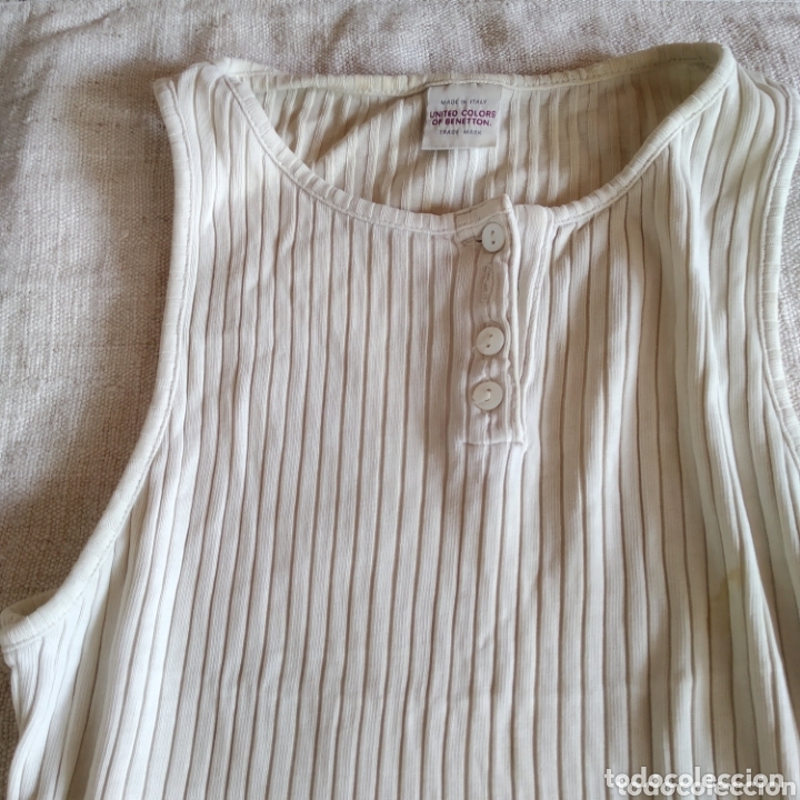 Segunda mano: Camiseta Benetton - Foto 1