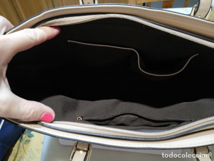 Segunda mano: Bolso charol beix - Foto 2